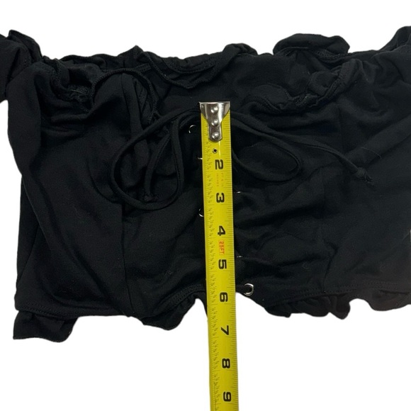 Sarah La size large off the shoulder style black lace up top in great condition! - Picture 5 of 8
